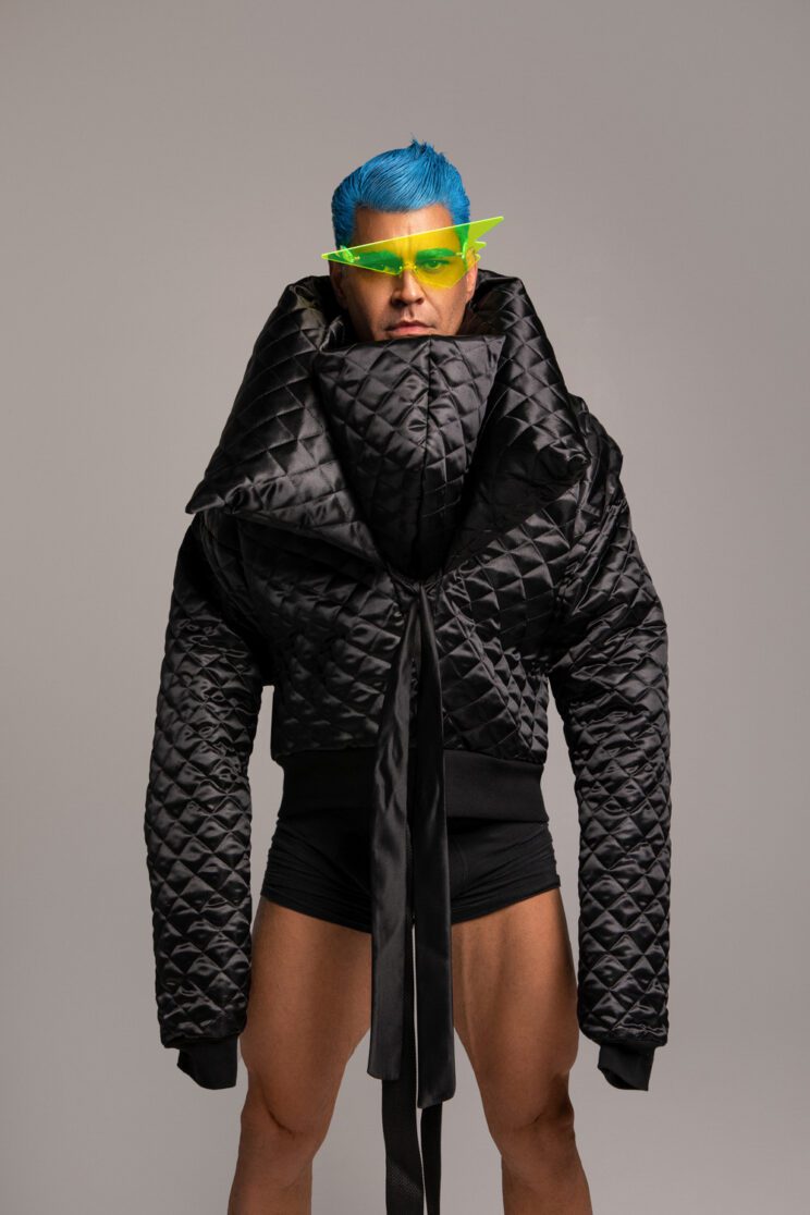 photo retouched 687k